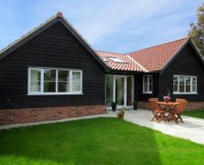 United Kingdom Suffolk Knodishall vacation rental compare prices direct by owner 23737242