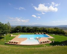 Italy Umbria Perugia vacation rental compare prices direct by owner 16087622