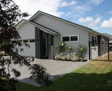 New Zealand Waikato Cambridge vacation rental compare prices direct by owner 13750018