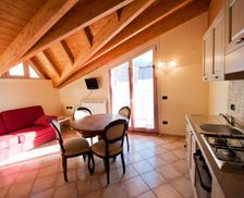 Italy Lombardy Vezza dʼOglio vacation rental compare prices direct by owner 14854543