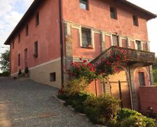 Italy Piedmont Castellengo vacation rental compare prices direct by owner 13514194