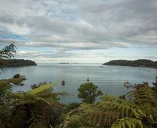 New Zealand Stewart Island Half-moon Bay vacation rental compare prices direct by owner 14307318