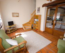 France  Saint-Laurent-de-Céris vacation rental compare prices direct by owner 26786329