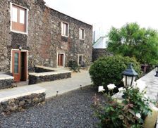 Spain El Hierro Mocanal vacation rental compare prices direct by owner 13754649