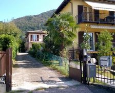 Italy Lombardy Maccagno vacation rental compare prices direct by owner 5161531