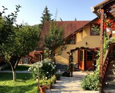 Romania Harghita Izvoru Mureşului vacation rental compare prices direct by owner 12996987