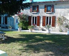 France  Mainxe vacation rental compare prices direct by owner 14207356