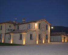 Italy Umbria Montefalco vacation rental compare prices direct by owner 14218944