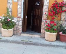 Spain Castilla-La Mancha Cañamares vacation rental compare prices direct by owner 13703740