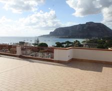 Italy Sicilia Palermo vacation rental compare prices direct by owner 15920582