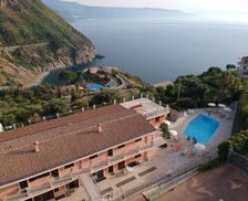 Italy Calabria Palmi vacation rental compare prices direct by owner 13680089