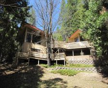 United States California Wawona vacation rental compare prices direct by owner 150957