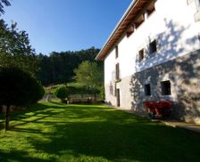 Spain Basque Country Ereño vacation rental compare prices direct by owner 12993444