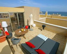 Spain CN El Médano vacation rental compare prices direct by owner 23703020