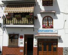 Spain Andalucía Maro vacation rental compare prices direct by owner 35968351