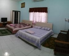 Malaysia Pahang Paya Rewak vacation rental compare prices direct by owner 14165579