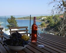 Croatia Hvar Island Vrbanj vacation rental compare prices direct by owner 16016367