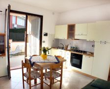 Italy Emilia-Romagna Lido delle Nazioni vacation rental compare prices direct by owner 4183617