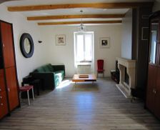 France  Croix-Chapeau vacation rental compare prices direct by owner 30030211