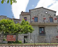 Italy Lazio Castelnuovo Parano vacation rental compare prices direct by owner 13664536