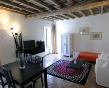 Italy Lazio Roma vacation rental compare prices direct by owner 10393965