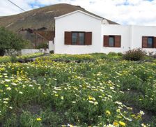 Spain CN Lanzarote, Islas Canarias vacation rental compare prices direct by owner 5115694