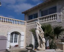 France  Jaunay-Clan vacation rental compare prices direct by owner 19008476