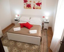 Italy Provincia di Trapani Trapani vacation rental compare prices direct by owner 8373150