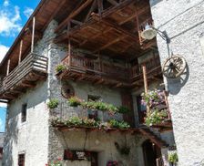 Italy Piedmont Cesana Torinese vacation rental compare prices direct by owner 18035529