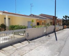 Italy Sicily Scoglitti vacation rental compare prices direct by owner 15932149