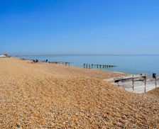 United Kingdom ENG Eastbourne east sussex vacation rental compare prices direct by owner 4709029