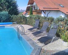 Germany Thuringia Mohlsdorf vacation rental compare prices direct by owner 14053938