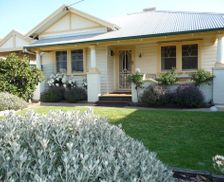 Australia Victoria Shepparton vacation rental compare prices direct by owner 13841110