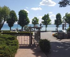 Italy Lombardia Desenzano del Garda vacation rental compare prices direct by owner 18443434