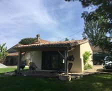 France Aquitaine Saint-Sernin vacation rental compare prices direct by owner 13760568