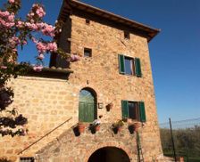 Italy Tuscany Monticchiello vacation rental compare prices direct by owner 14315199