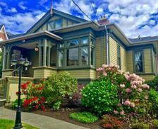 Canada British Columbia Victoria vacation rental compare prices direct by owner 1806897