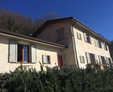 Italy Toscane Tresana vacation rental compare prices direct by owner 6589934