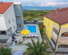 Croatia Pag Island Novalja vacation rental compare prices direct by owner 4130829