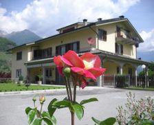 Italy Lombardy Teglio vacation rental compare prices direct by owner 13723372