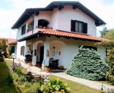 Italy Piedmont Torre Canavese vacation rental compare prices direct by owner 13977147