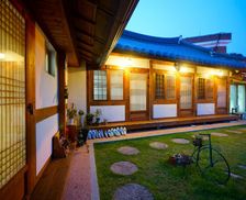 South Korea Jeollabuk-Do Jeonju vacation rental compare prices direct by owner 14573339