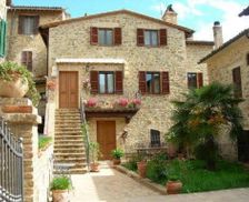 Italy Umbria Bettona vacation rental compare prices direct by owner 14742197