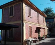 Italy Emilia-Romagna Castelfranco Emilia vacation rental compare prices direct by owner 17851609