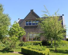 Netherlands Drenthe Zwartemeer vacation rental compare prices direct by owner 13928345