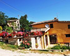 Italy Marche Arcevia vacation rental compare prices direct by owner 23702551