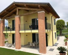 Italy Veneto Bardolino vacation rental compare prices direct by owner 13802634