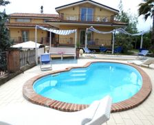 Italy Abruzzo Corropoli vacation rental compare prices direct by owner 13736351