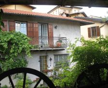 Italy Lombardy Airuno vacation rental compare prices direct by owner 13917169