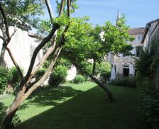 France  La Rochefoucauld vacation rental compare prices direct by owner 13698314